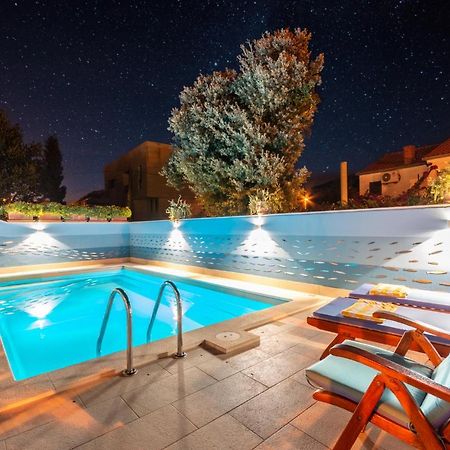 Apartments Villa Camellia - Adults Only Supetar Exterior foto
