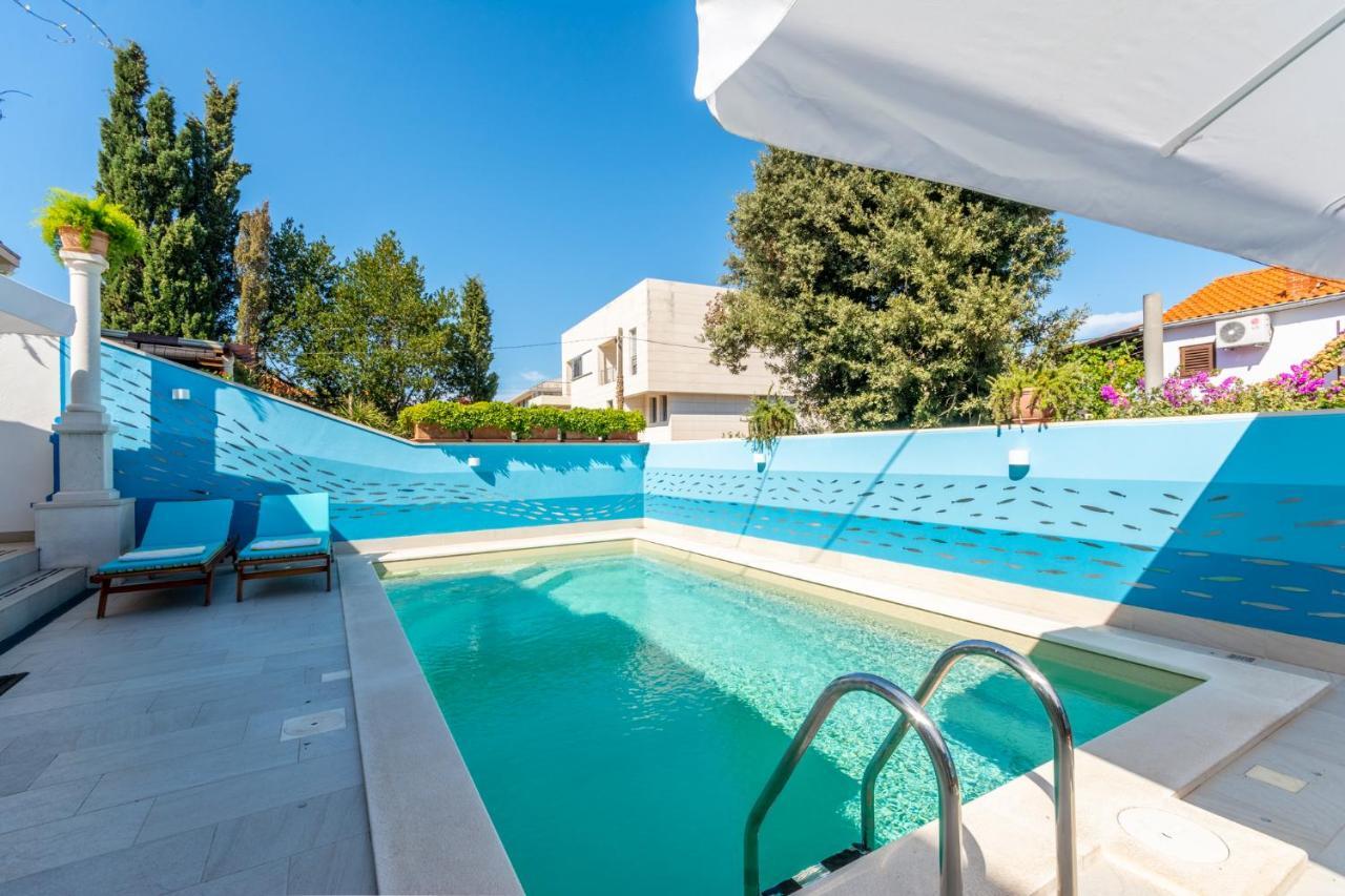 Apartments Villa Camellia - Adults Only Supetar Exterior foto